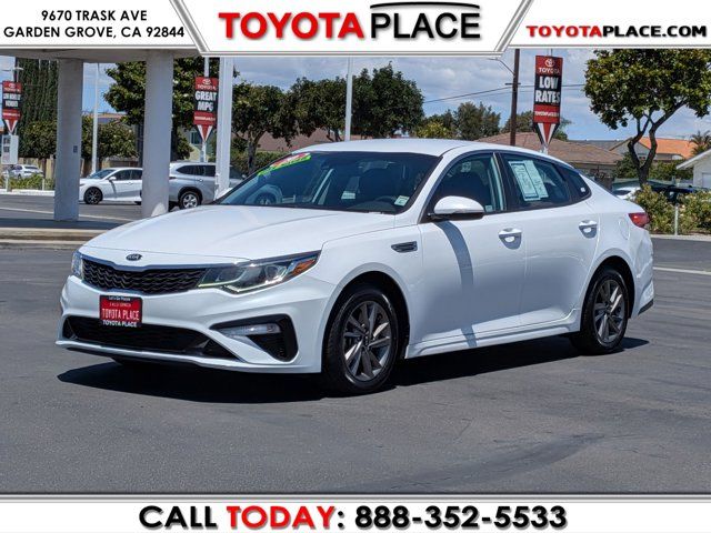 2020 Kia Optima LX AT's photo