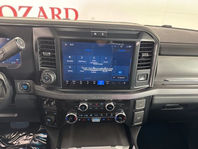 2025 Avalanche Ford Super Duty F-250 SRW Platinum 4X4 Truck
