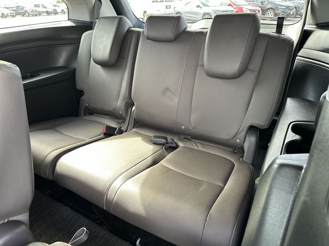 Certified Used 2024 Silver Honda EX-L image 27
