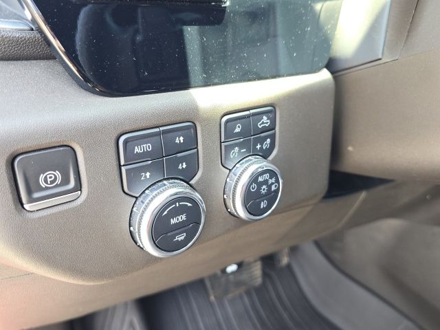 2023 GMC Sierra 1500 SLT:46952A