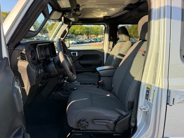 Used 2024 Jeep Wrangler SUV