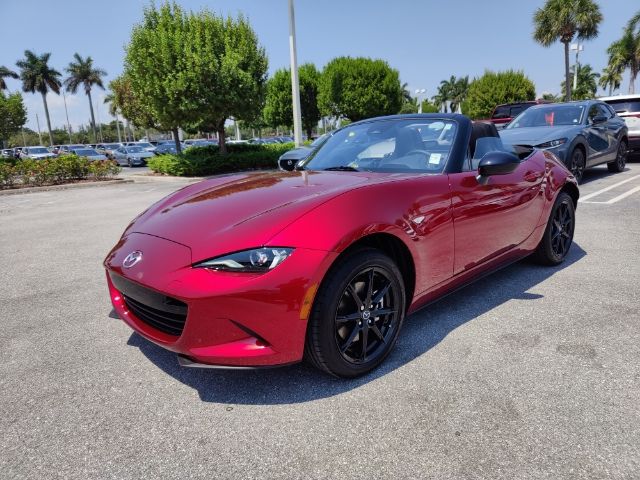 2024 Mazda MX-5 Miata Sport 5