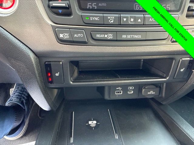 Certified Used 2025 Sonic Gray Pearl Honda RTL image 29