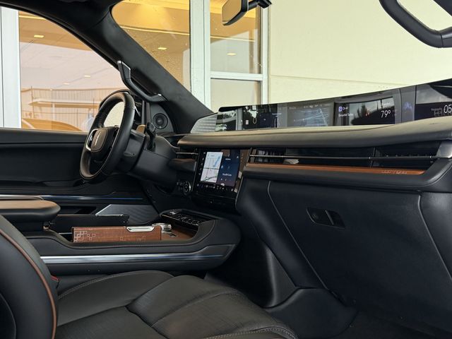 Used 2025 Lincoln Navigator SUV