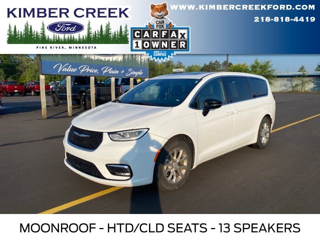 Bright White Clearcoat 2026 Chrysler Pacifica Minivan Front-Wheel Drive 9-Speed Automatic