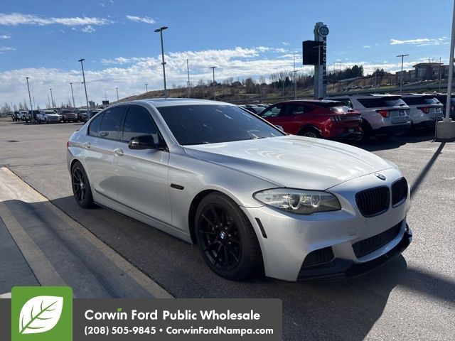 2012 BMW 5 Series 528i Sedan RWD