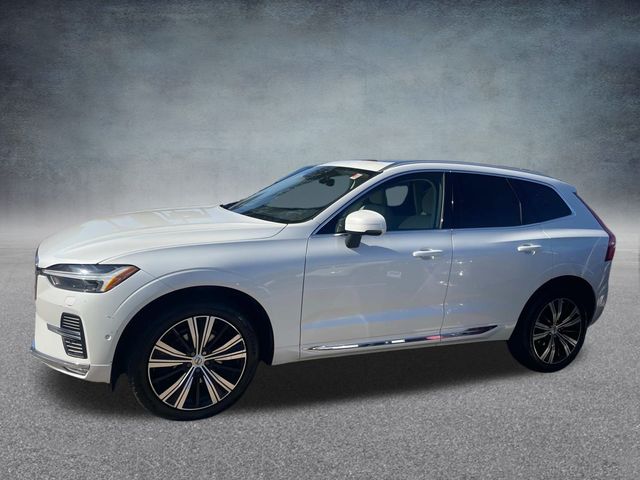 2023 Volvo XC60 B5 Plus Bright Theme 13