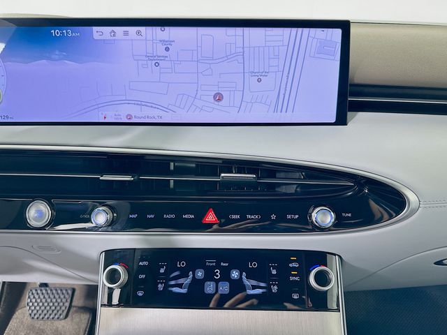 Thumbnail: 2026 Genesis GV70 - 13