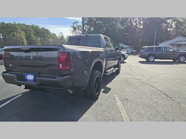 2026 Ram 3500 Laramie Crew Cab 4x4 8' Box