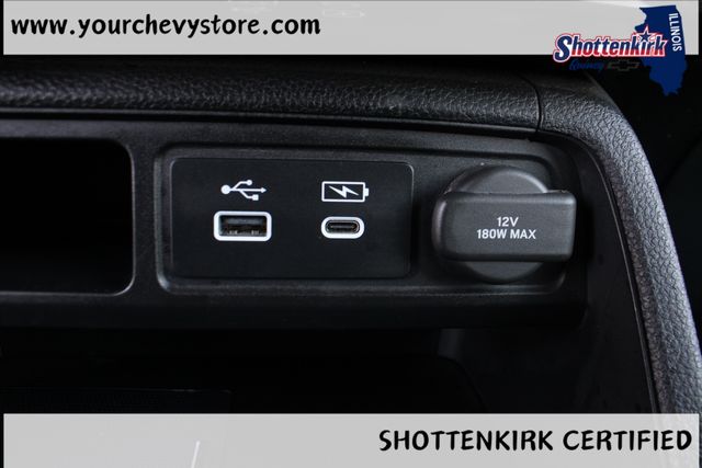 Used 2025 Honda Pilot SUV