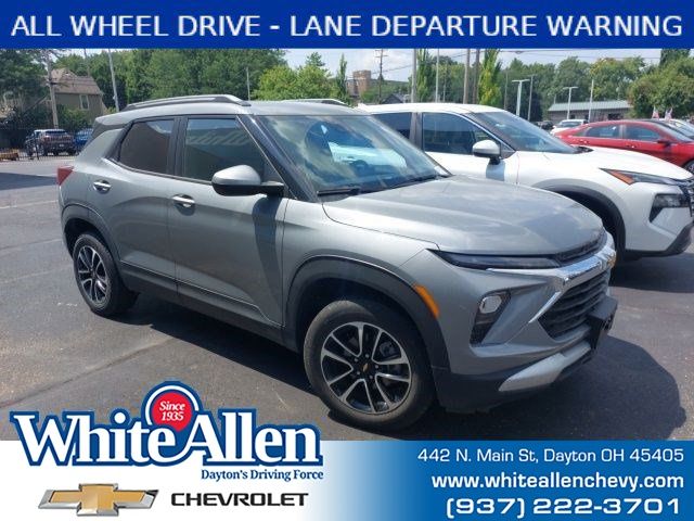 Sterling Gray Metallic 2025 Chevrolet Trailblazer SUV / Crossover Four-Wheel Drive 9-Speed Automatic