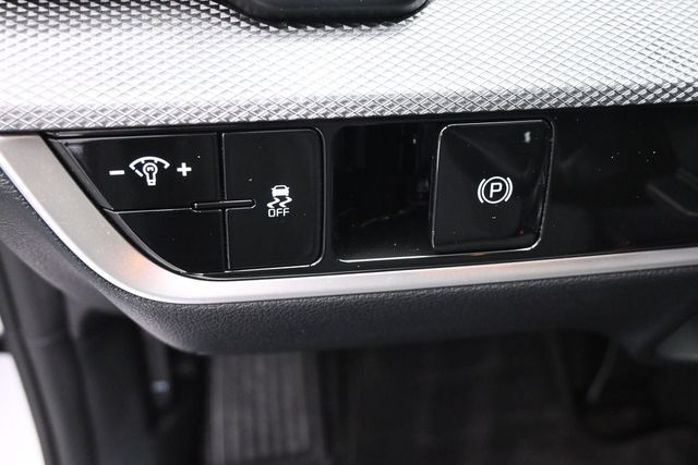 Used 2025 Kia Sportage SUV