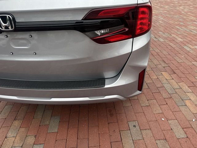 Used 2025 Honda Odyssey Van