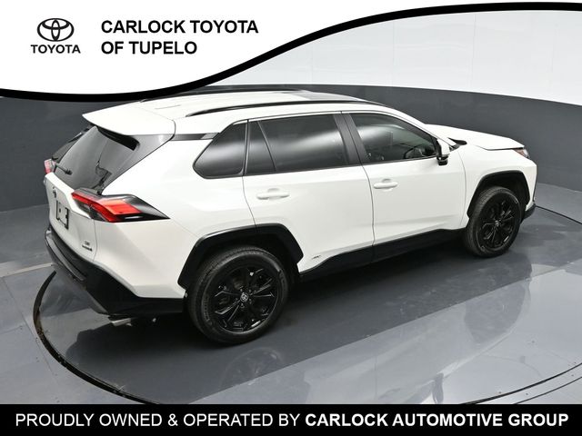 2022 Toyota RAV4 Hybrid SE 32