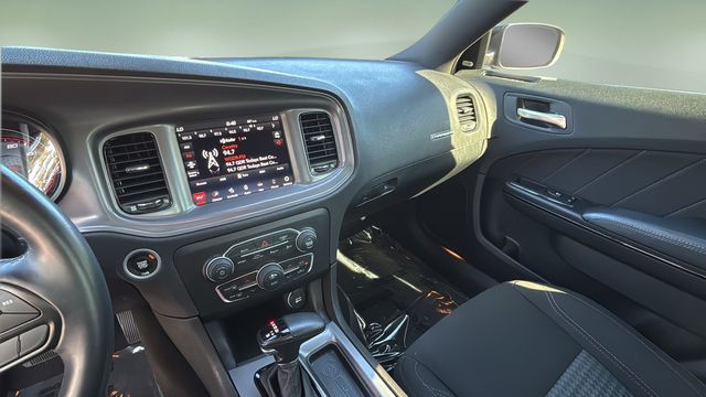 Used 2023 Red Dodge SXT image 25