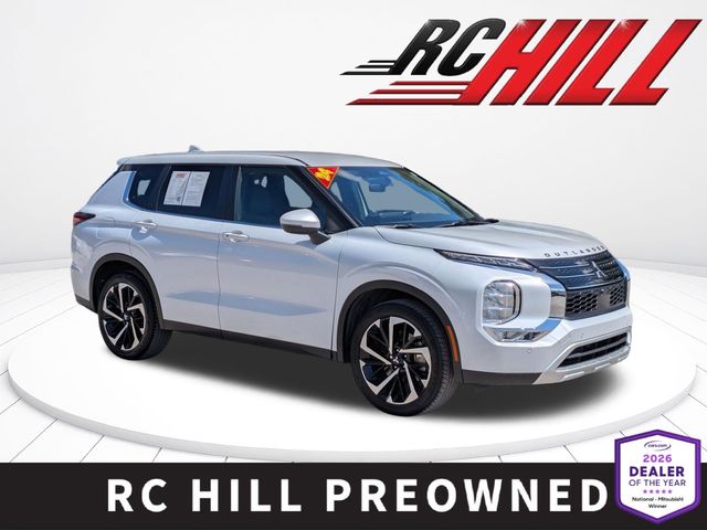 White Diamond 2024 Mitsubishi Outlander SUV / Crossover Front-Wheel Drive Continuously Variable Transmission