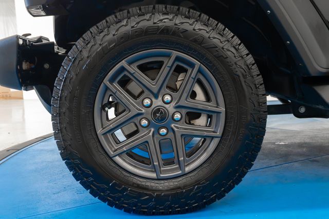 Used 2024 Jeep Wrangler SUV