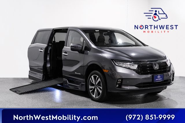 (PB006044) 2023 Honda Odyssey Touring