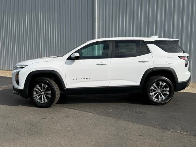 new 2026 Chevrolet Equinox car, priced at $33,790