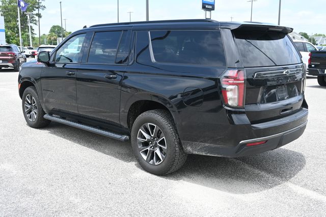 2022 Chevrolet Suburban Z71 photo