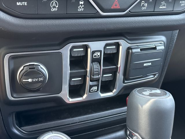 New 2026 Jeep Wrangler SUV