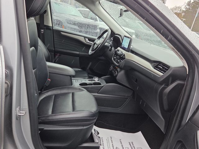 Used 2022 Silver Ford SEL image 15