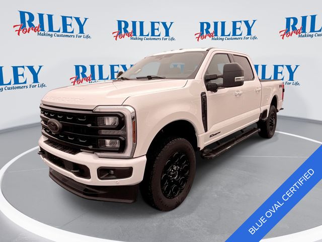 Star White Metallic Tri-Coat 2024 Ford F-350 Super Duty Lariat Crew Cab 4WD Pickup Truck Four-Wheel Drive Automatic