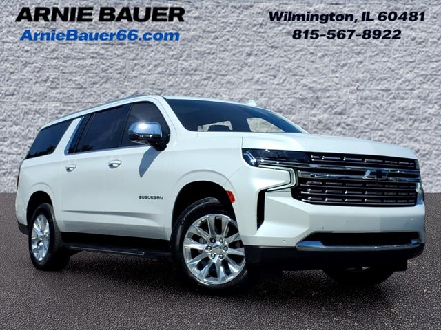 White (Iridescent Pearl Tricoat) 2023 Chevrolet Suburban Premier 4WD SUV / Crossover Four-Wheel Drive