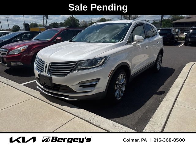 White Platinum Clearcoat Metallic 2018 Lincoln MKC Select AWD SUV / Crossover All-Wheel Drive 6-Speed Automatic