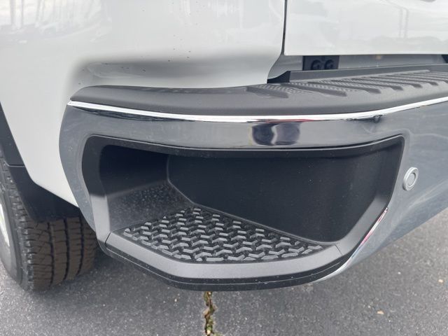 2026 GMC Sierra 3500HD Pro:45277