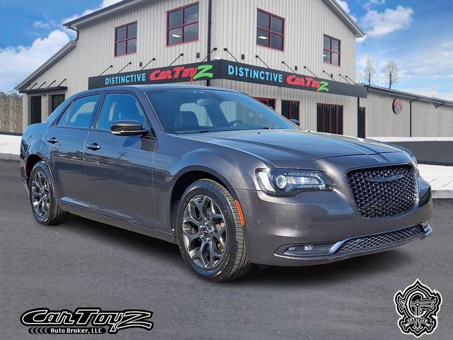 Gray (Granite Crystal Metallic Clearcoat) 2018 Chrysler 300 S AWD Sedan All-Wheel Drive 8-Speed Automatic