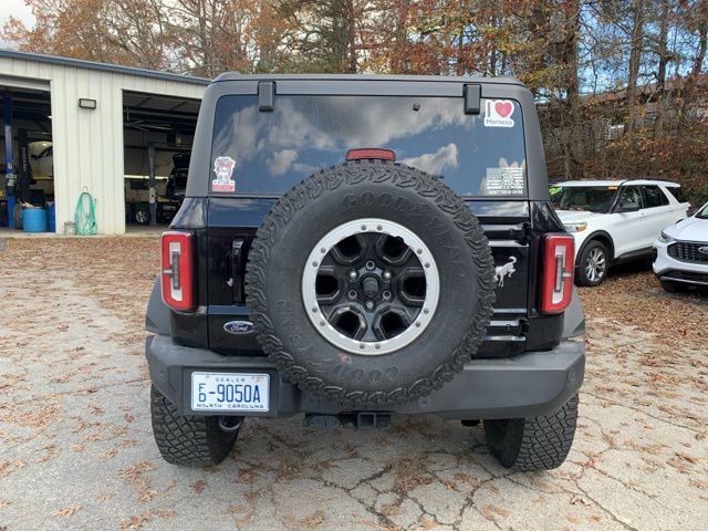 2021 Ford Bronco Outer Banks 4