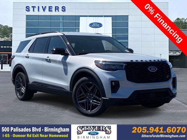 White Metallic 2026 Ford Explorer SUV / Crossover All-Wheel Drive Automatic