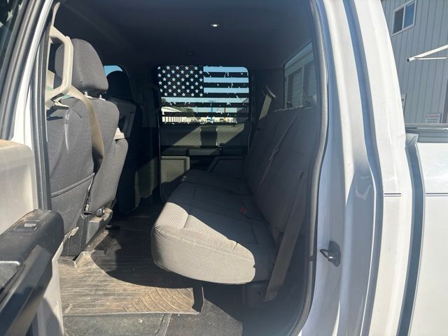 2016 Oxford White Ford F-150 XLT 4X4 Truck