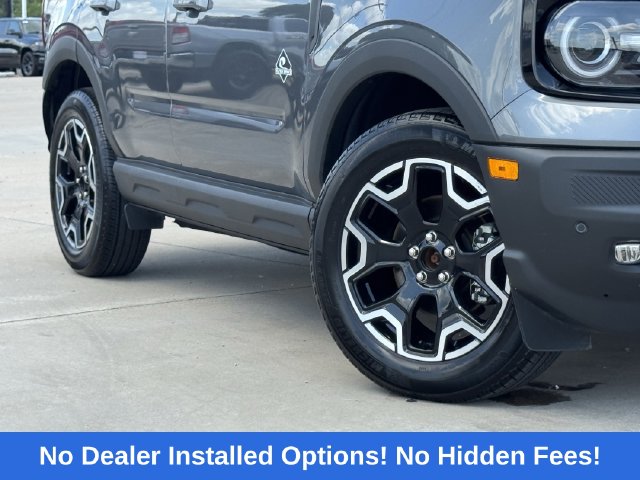 2025 Ford Bronco Sport Outer Banks - 2