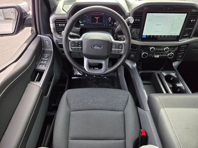 New 2026 Ford F-150 SuperCrew 5.5' Box XLT