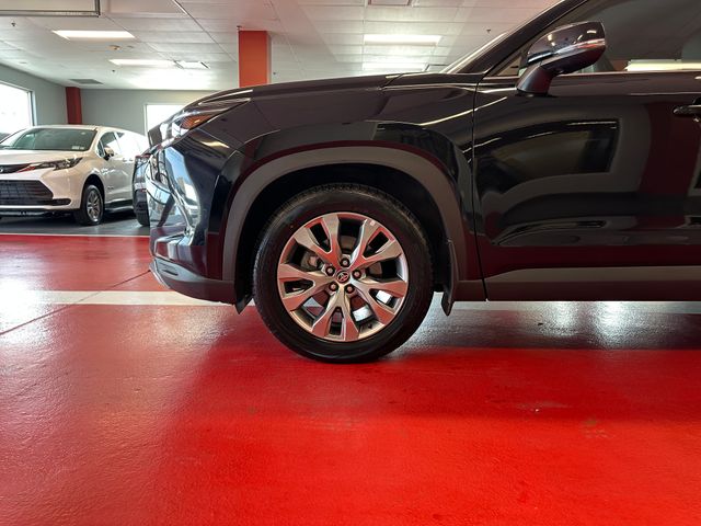 Used 2025 Toyota Grand Highlander SUV