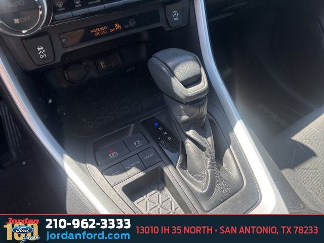 Used Car 2021 Toyota Rav4  Xle For Sale Under $25,000 In San Antonio, Texas