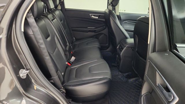 2017 Ford Edge Titanium Gray at Autostrade