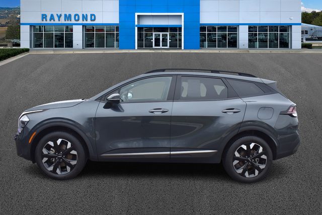 View vehicle photo 6