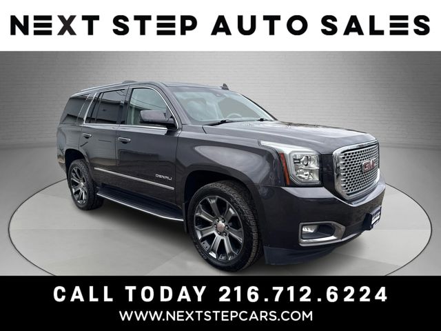 Gray (Iridium Metallic) 2017 GMC Yukon Denali 4WD SUV / Crossover Four-Wheel Drive 8-Speed Automatic Overdrive