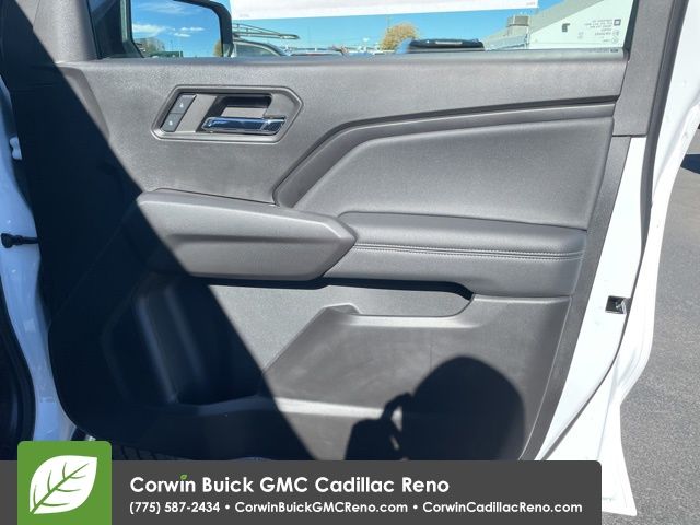 2024 GMC Canyon Elevation 24