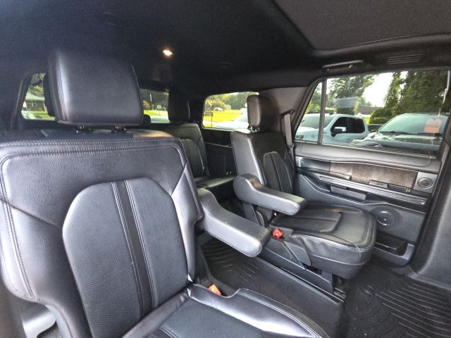2021 Ford Expedition Limited:169133A