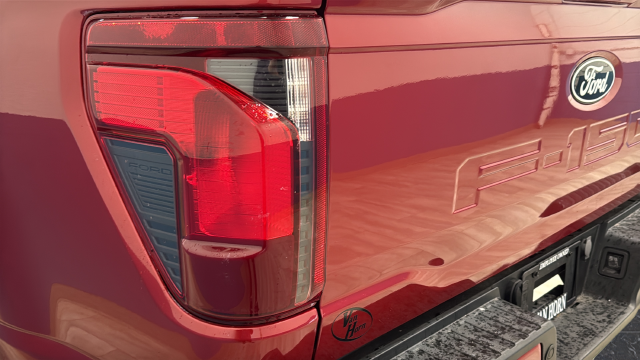 Used 2024 Rapid Red Metallic Tinted Clearcoat Ford XLT image 44