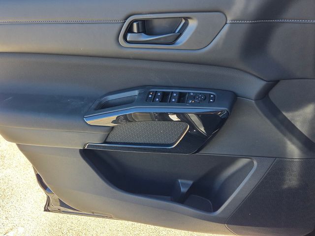 New 2026 Black Nissan SV image 28