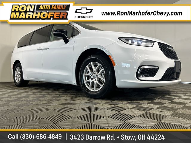 2024 Chrysler Pacifica Touring L FWD