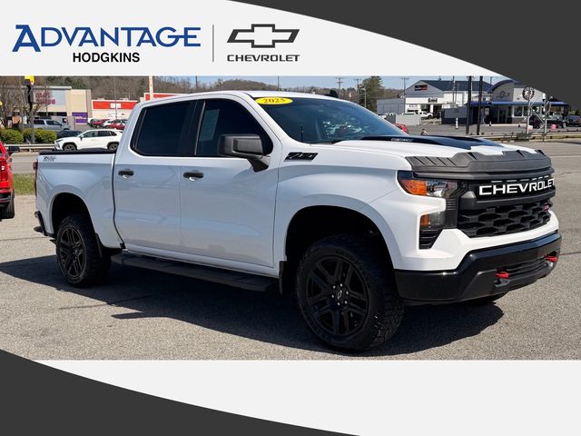 Summit White 2025 Chevrolet Silverado 1500 Pickup Truck Four-Wheel Drive Automatic