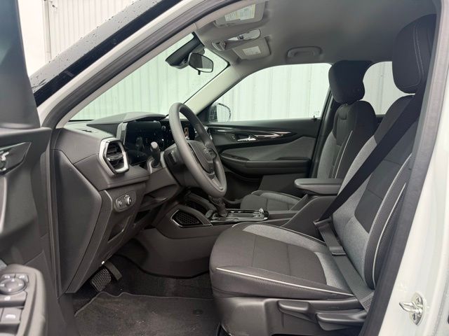 new 2026 Chevrolet TrailBlazer car, priced at $28,190