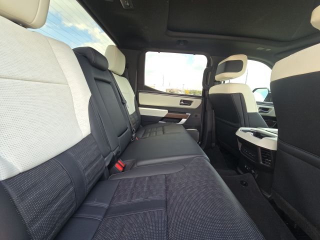 2022 Toyota Tundra Hybrid Capstone:168720A