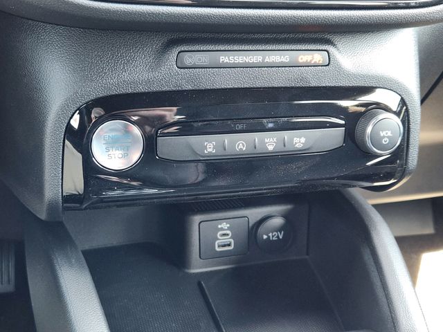 2025 Ford Escape ST-Line photo